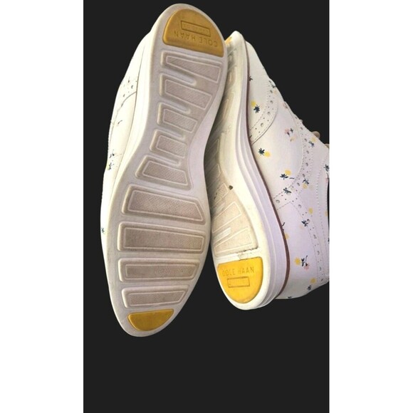 Cole Haan Leather Oxfords  Grand White Wingtip  Floral Print Women’s Size 6B - Picture 10 of 11